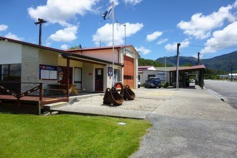 Photo of property in 21-23 Hilton Street, Blackball, 7804