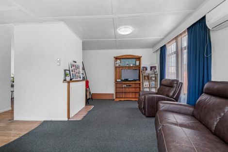 Photo of property in 25 Whitworth Road, Utuhina, Rotorua, 3015