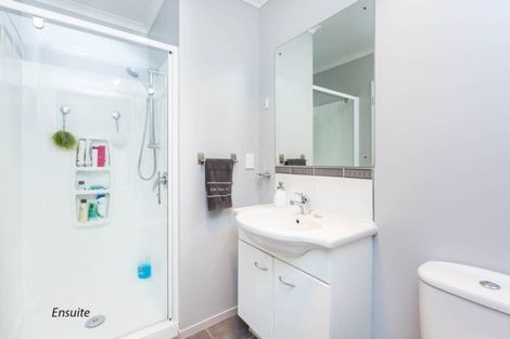 Photo of property in 33 Evergreen Crescent, Trentham, Upper Hutt, 5018