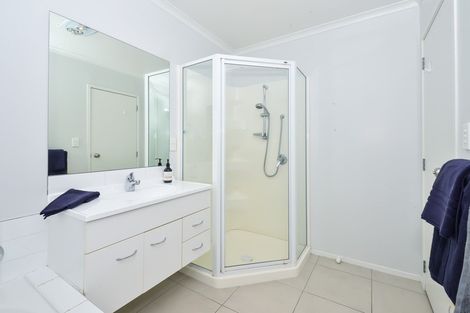 Photo of property in 11 Whitney Place, Rototuna North, Hamilton, 3210