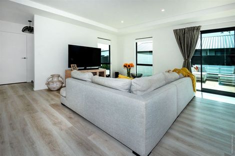 Photo of property in 13 Forge Close, Halswell, Christchurch, 8025