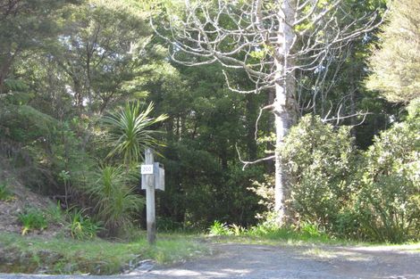 Photo of property in 200 Forest Hill Road, Waiatarua, Auckland, 0612