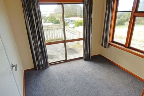 Photo of property in 15 Semple Street, Kakanui, Oamaru, 9495