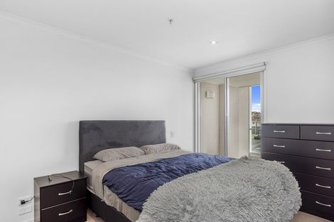 Photo of property in Algarve Apartments, 207/332 Maunganui Road, Mount Maunganui, 3116