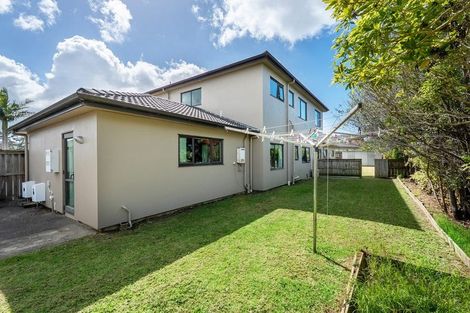 Photo of property in 23 Ballymore Drive, Pinehill, Auckland, 0632