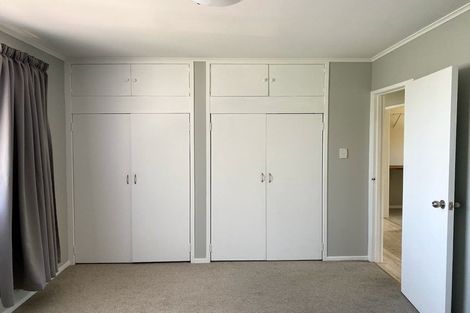 Photo of property in 12 Bryers Place, Bayview, Auckland, 0629