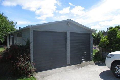 Photo of property in 5 Douglas Crescent, Fairfield, Hamilton, 3214