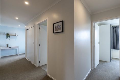 Photo of property in 106b Seaview Road, Westown, New Plymouth, 4310
