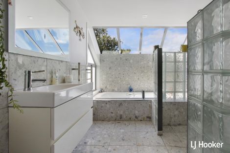 Photo of property in 33a Waione Avenue, Athenree, Katikati, 3177