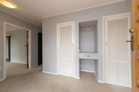 Photo of property in 88 Wikiriwhi Crescent, Awapuni, Palmerston North, 4412