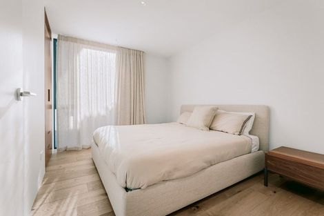 Photo of property in 124 Marine Parade, Mount Maunganui, 3116