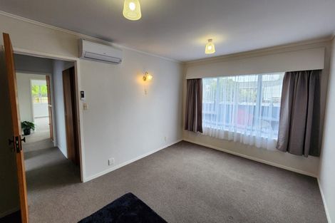 Photo of property in 2/17 Doment Crescent, Orewa, 0931