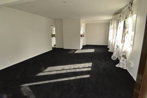 Photo of property in 3/88 Eversleigh Road, Belmont, Auckland, 0622