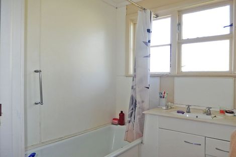 Photo of property in 10 Mclean Street, Oamaru North, Oamaru, 9400