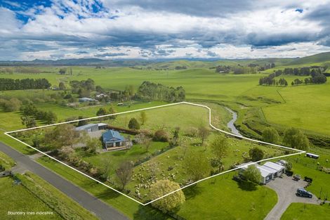 Photo of property in 425 Te Kura Road, Otane, 4277