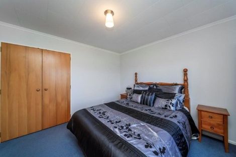 Photo of property in 2 Fantham Street, Hawera, 4610
