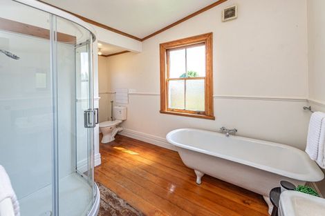 Photo of property in 39 Peakes Road, Saint Johns Hill, Whanganui, 4501