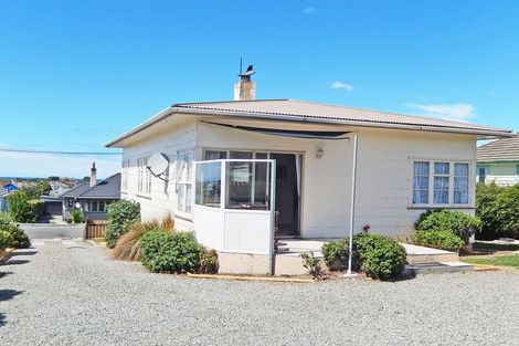 Photo of property in 10 Mclean Street, Oamaru North, Oamaru, 9400