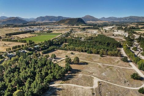 Photo of property in 289 Riverbank Road, Wanaka, 9382