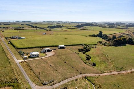 Photo of property in 33 Foreman Road, Manutahi, Patea, 4598