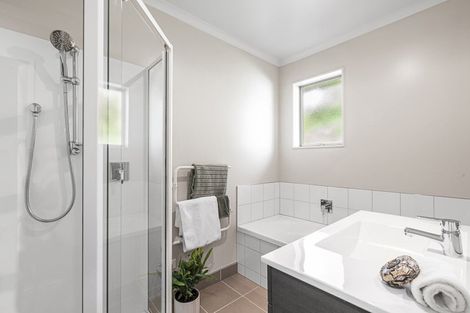 Photo of property in 55b Matipo Road, Te Atatu Peninsula, Auckland, 0610