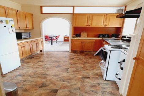 Photo of property in 10 Kelvin Place, Hamilton East, Hamilton, 3216