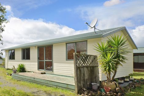 Photo of property in 10 Stonehaven Drive, Maungakaramea, Whangarei, 0178
