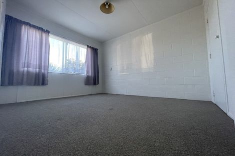 Photo of property in 2/35 Riversdale Road, Avondale, Auckland, 1026
