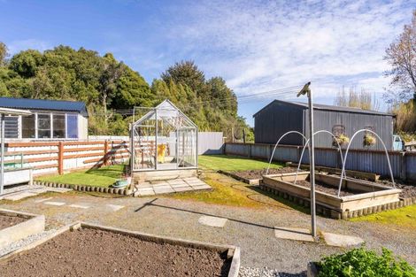 Photo of property in 70 Hillary Street, Winton, 9720