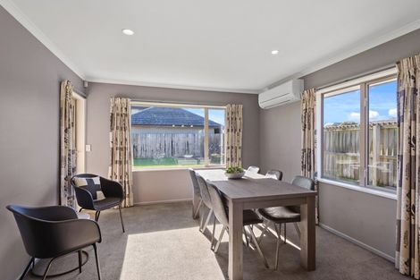 Photo of property in 3 Bancroft Place, Parklands, Christchurch, 8083