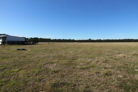 Photo of property in 1253 Oxford Road, Cust, Rangiora, 7471