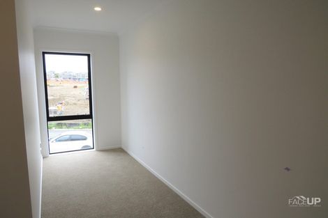 Photo of property in 16 Nugget Avenue, Hobsonville, Auckland, 0616