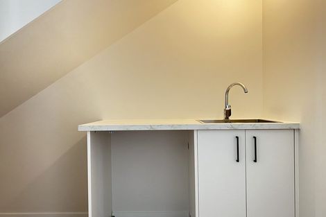 Photo of property in 4/21 Montreal Street, Sydenham, Christchurch, 8023