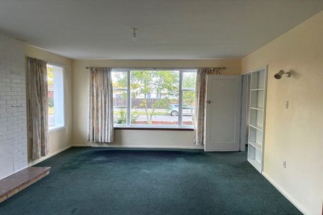 Photo of property in 8 Lochee Road, Upper Riccarton, Christchurch, 8041