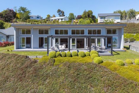 Photo of property in 2 Paulines Way, Wharewaka, Taupo, 3330