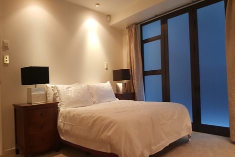 Photo of property in 4/318 Oriental Parade, Oriental Bay, Wellington, 6011