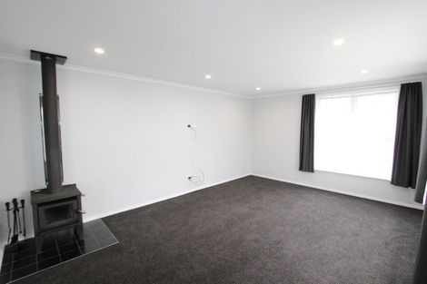 Photo of property in 34 Edward Street, Pahiatua, 4910