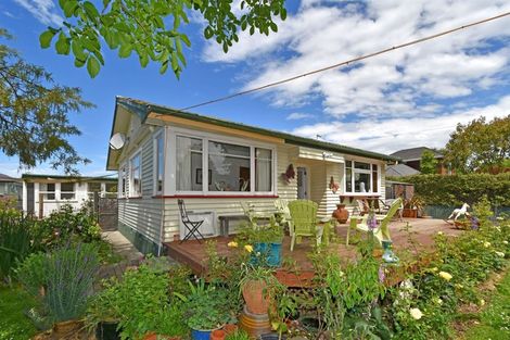 Photo of property in 52 Olliviers Road, Phillipstown, Christchurch, 8011