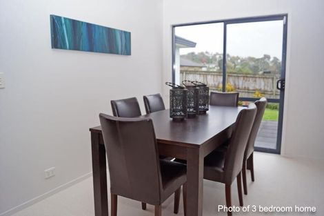 Photo of property in 58 Hewlett Road, Massey, Auckland, 0614