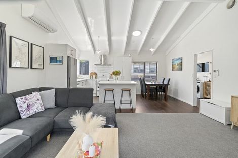 Photo of property in 4 Meander Drive, Welcome Bay, Tauranga, 3112