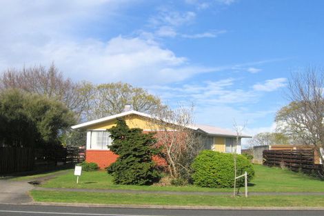 Photo of property in 107 Collins Road, Melville, Hamilton, 3206