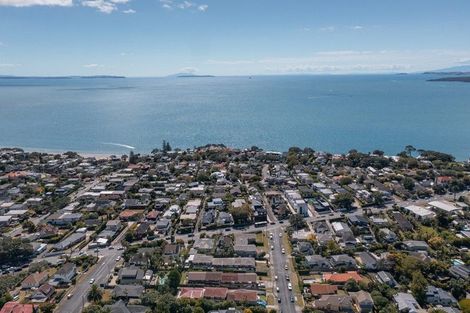 Photo of property in 3/5 Onepoto Road, Hauraki, Auckland, 0622