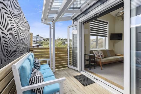 Photo of property in 31 Kapiti Crescent, Titahi Bay, Porirua, 5022
