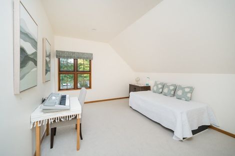 Photo of property in 88 Clifton Terrace, Fitzherbert, Palmerston North, 4410