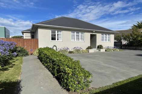 Photo of property in 11 Centennial Avenue, Riccarton, Christchurch, 8041