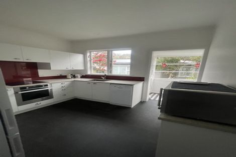 Photo of property in 17 Clutha Avenue, Khandallah, Wellington, 6035