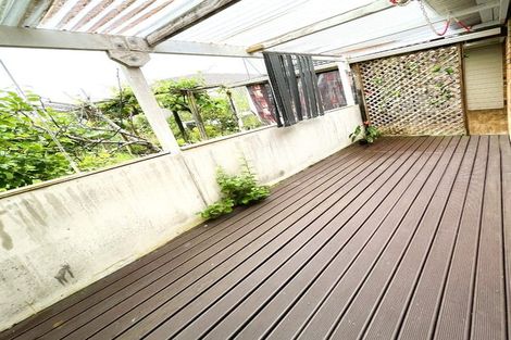 Photo of property in 23 Bronte Place, Somerville, Auckland, 2014