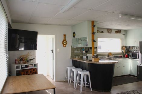 Photo of property in 224 Tui Road, Whangamata, 3620