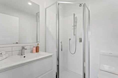 Photo of property in 6/28 Westgate Drive, Westgate, Auckland, 0614