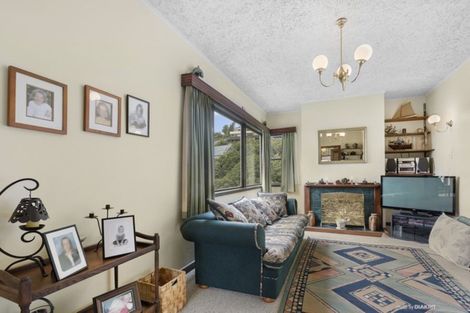 Photo of property in 69 Tannadyce Street, Strathmore Park, Wellington, 6022